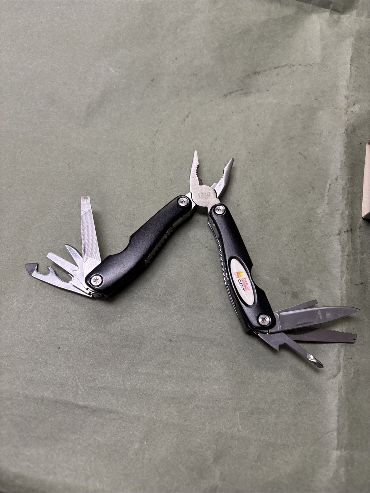 Coit Multi-Tool Set V2 Black Stainless Steel 11-in-1 Folding Tool with Box