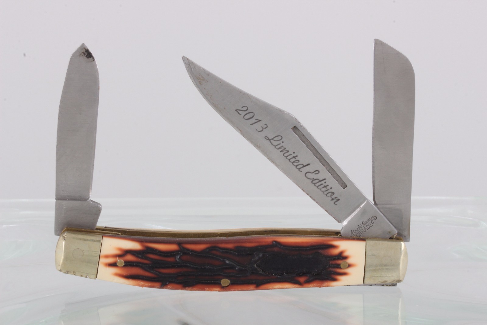 UNCLE HENRY SCHRADE 2013 LIMITED EDITION POCKET KNIFE 9138