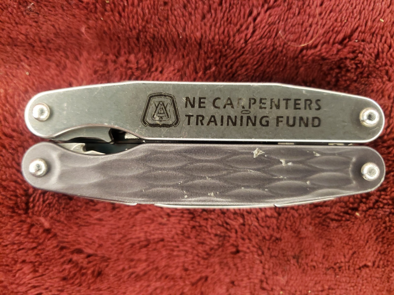 Leatherman Juice C2 Gray Multi-tool NE Carpenters print