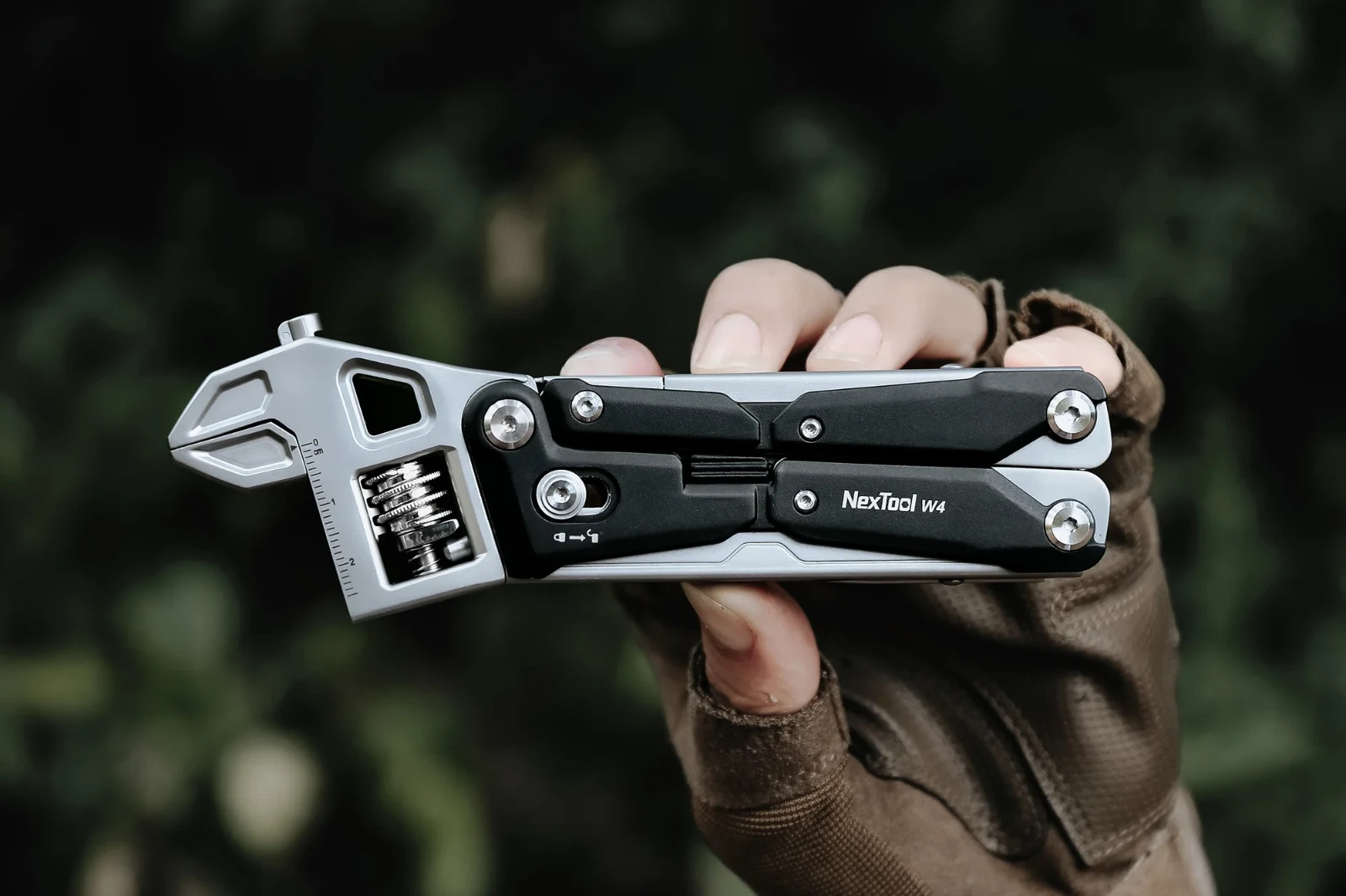 NexTool Adjustable Wrench Multitool w/Pouch Essential Tools Stainless Handles