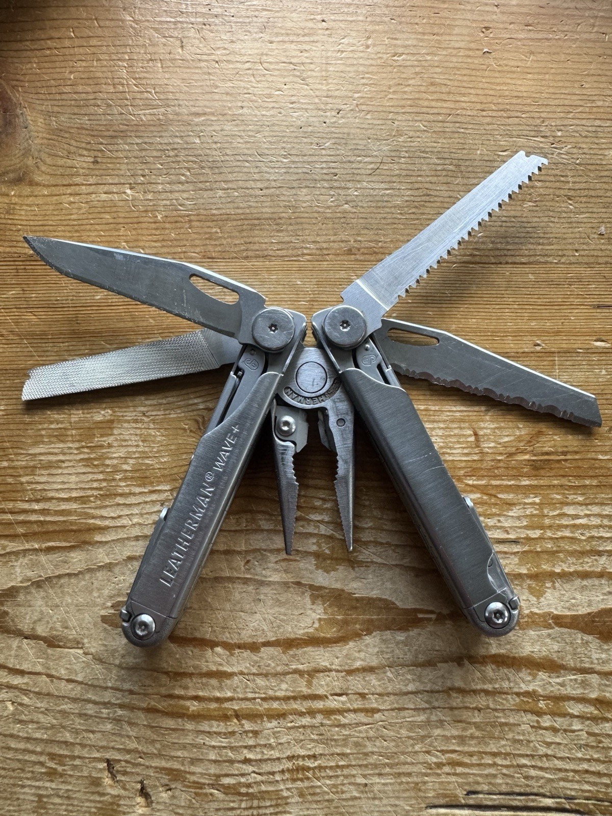 Leatherman + Wave Plus Multitool Stainless Steel – Broken Head Flat Screwdriver