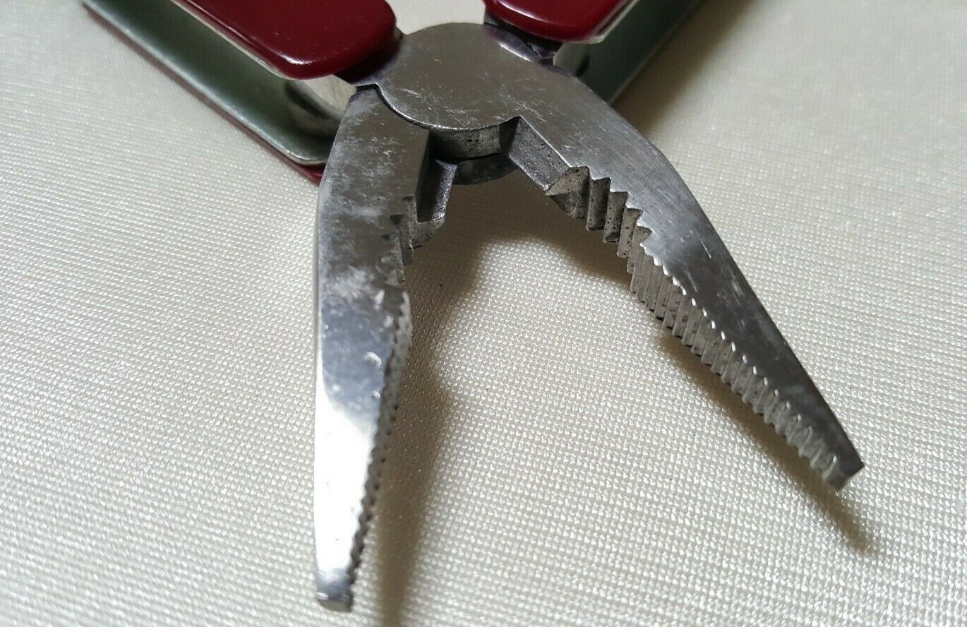 Lifelong Stainless Steel Multi Tool & Black Faux Leather Belt Pouch New w/o Tags
