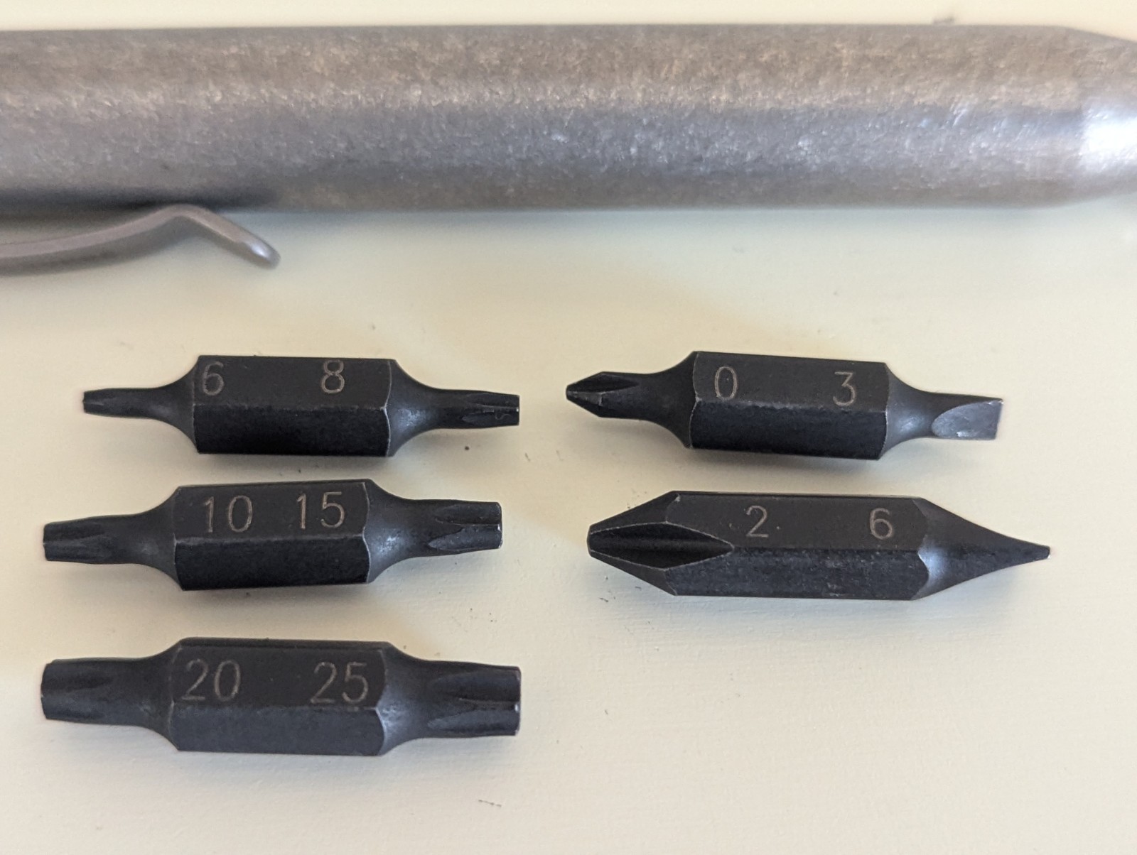 Maratac County Comm XXL Titanium Pen Driver 5 double sided bits with Pocket Clip