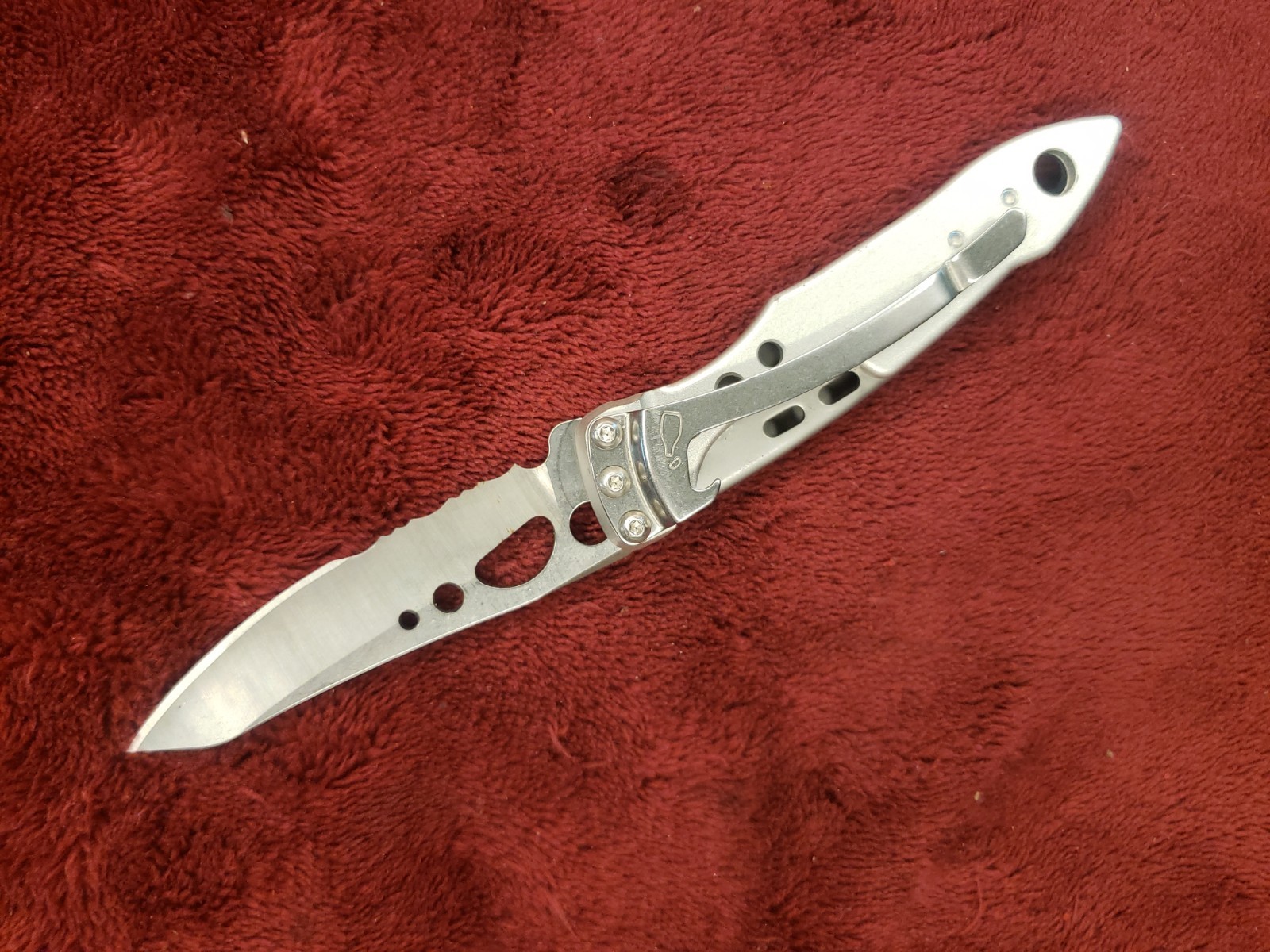 🔴 Leatherman Skeletool KBX Pocket Knife w/ Bottle Opener