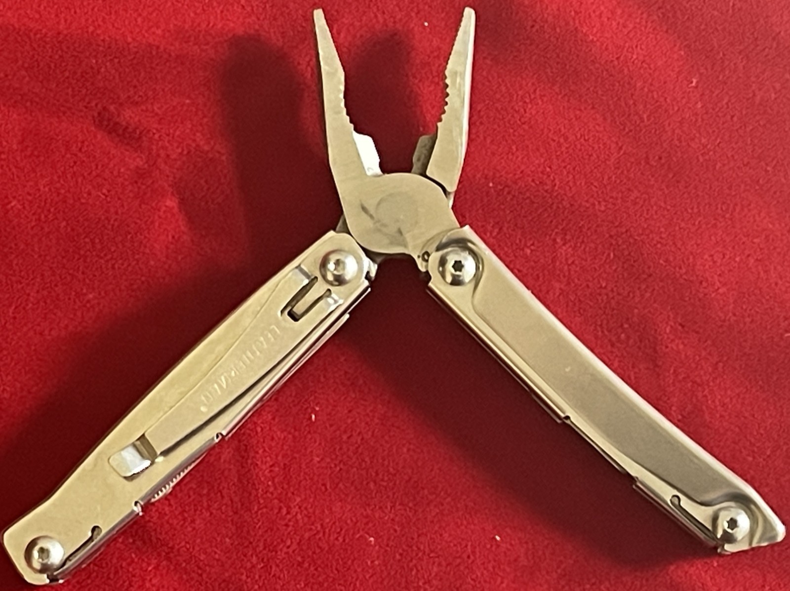 Leatherman Rev 11 Function Stainless Steel Multi-Tool W/Pocket Clip