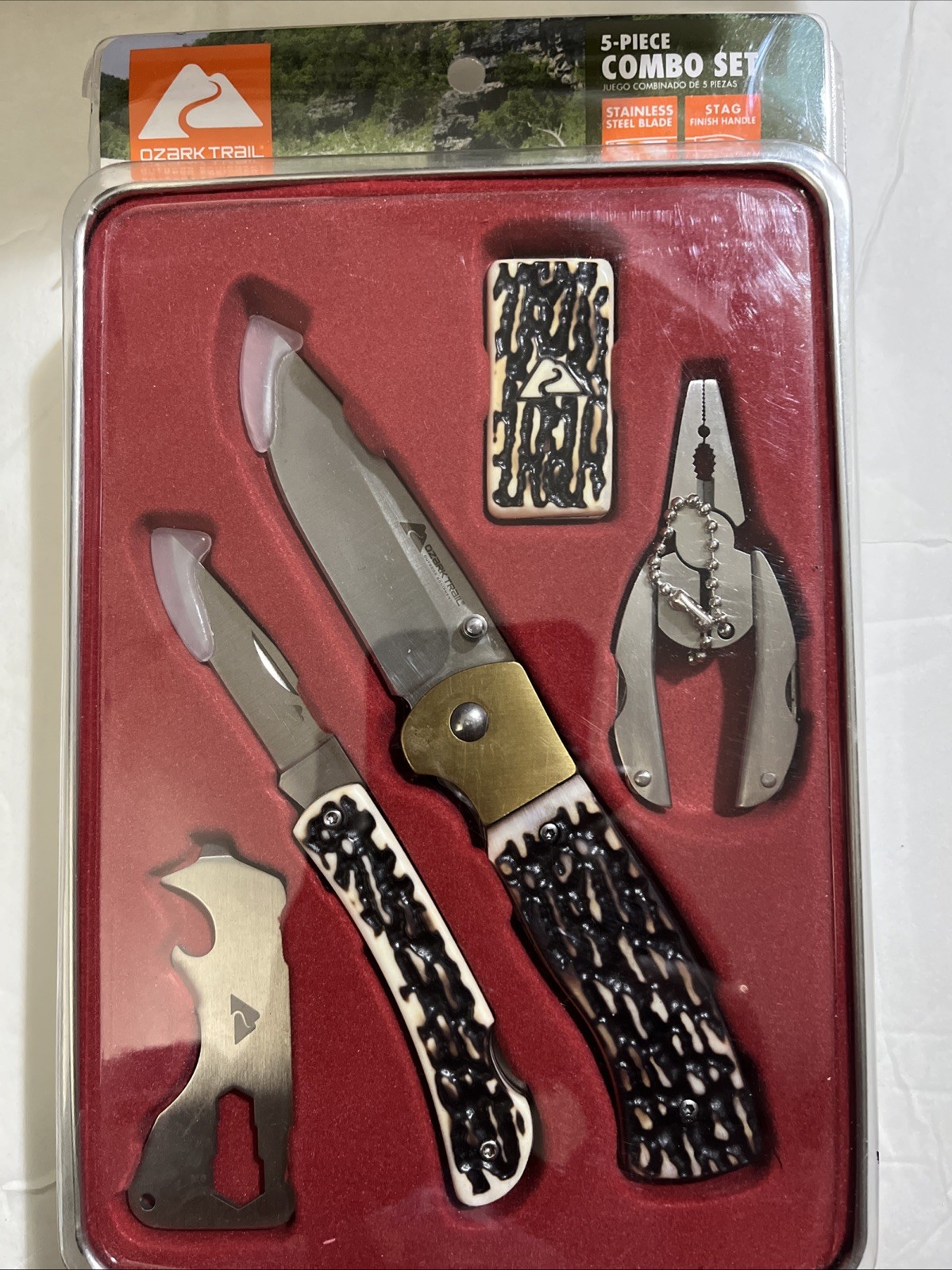 Ozark Trail 5 Piece Combo Knives (2), Money Clip, Multitools In Tin Box NIB #658