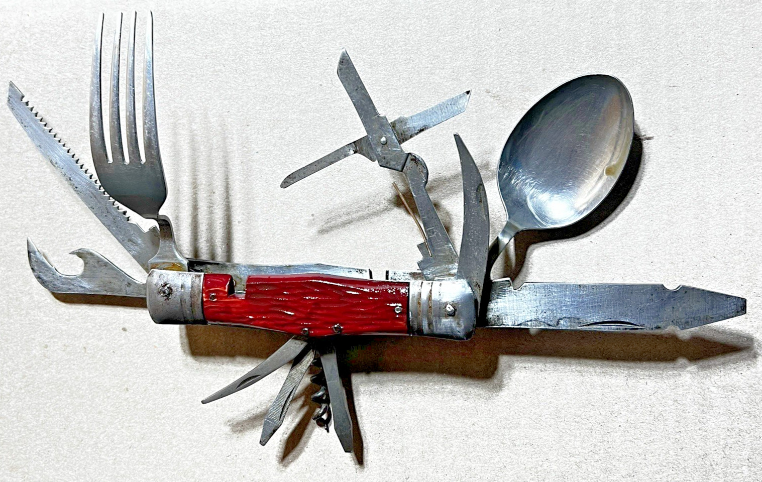 VTG Valor No.11176 Japan Combination Tool Set Camping Survival Knife 11 Tools