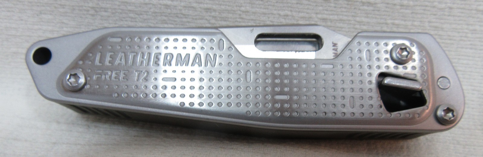 Leatherman FREE T2 Pocket Knife Multi-tool