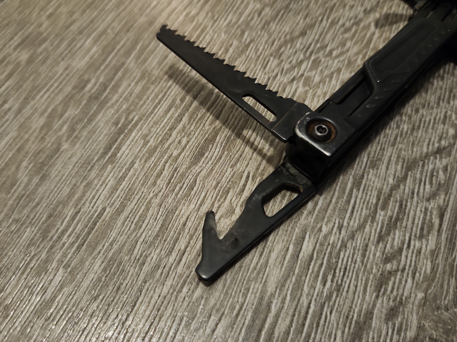 Leatherman OHT One Handed Tool Multi Tool – Black, Used, Good Condition