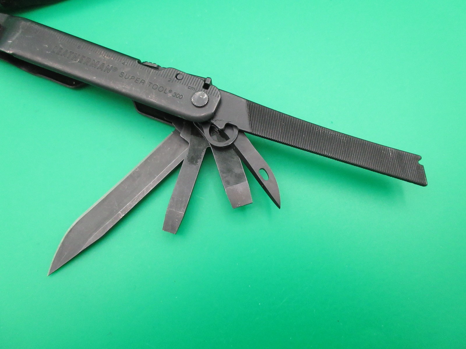 Leatherman Super Tool 300 Black Oxide Multi Tool Folding Knife USA #14A
