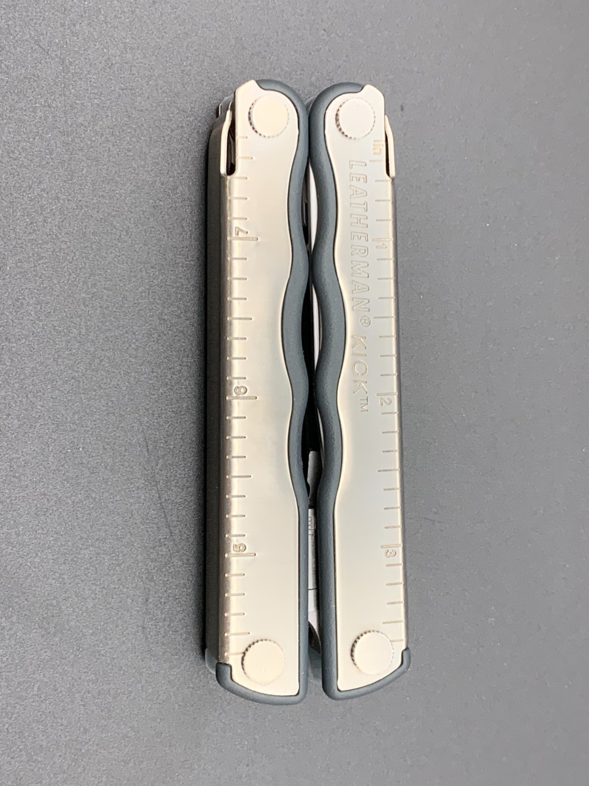 Leatherman Kick Multi-Tool Stainless Black Inserts Pliers Knife