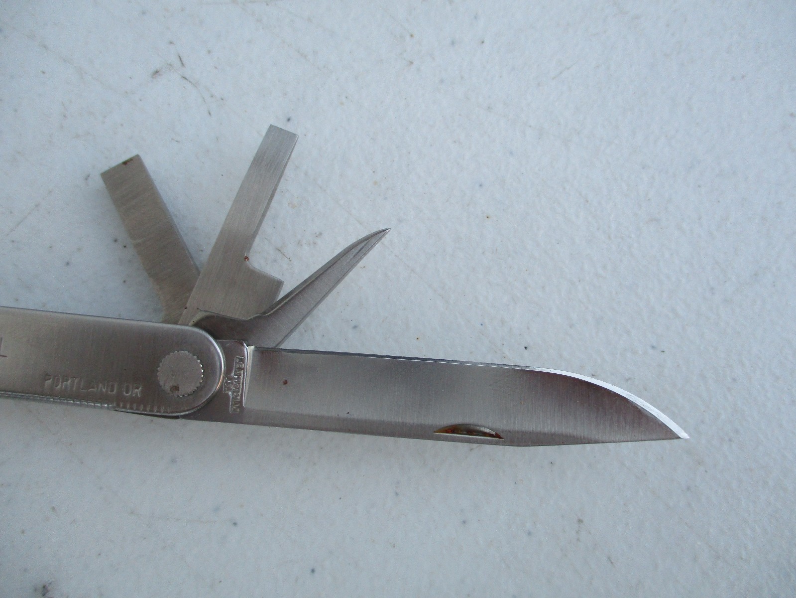 Leatherman Pocket Survival Tool USA Patent 1325473 w/ Leather Sheath Date 11/95