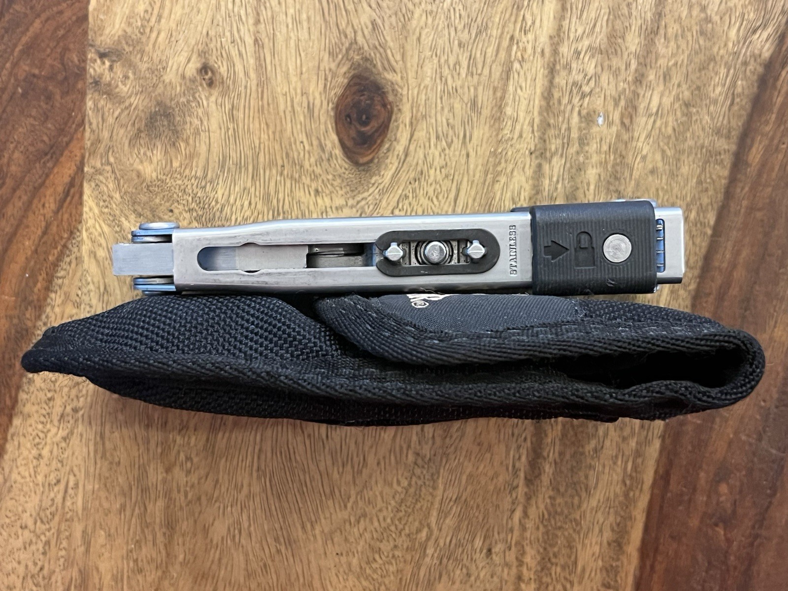 USA Gerber MP600 Blunt Nose Multitool w/Molle Sheath SUPER NICE TSA Confiscated