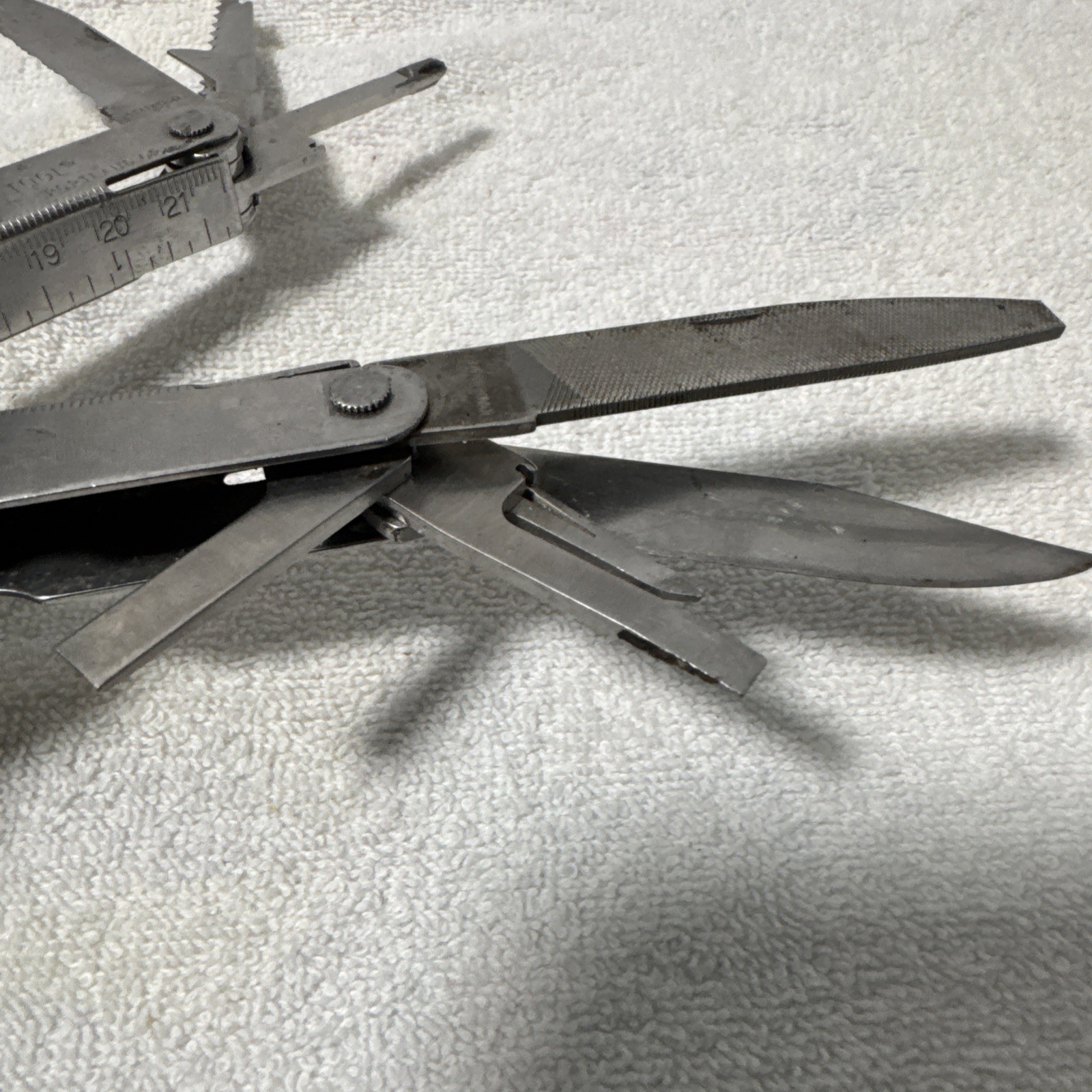 Leatherman Super Tool Portland Or Silver Stainless Steel Bond Pliers Multi-Tool