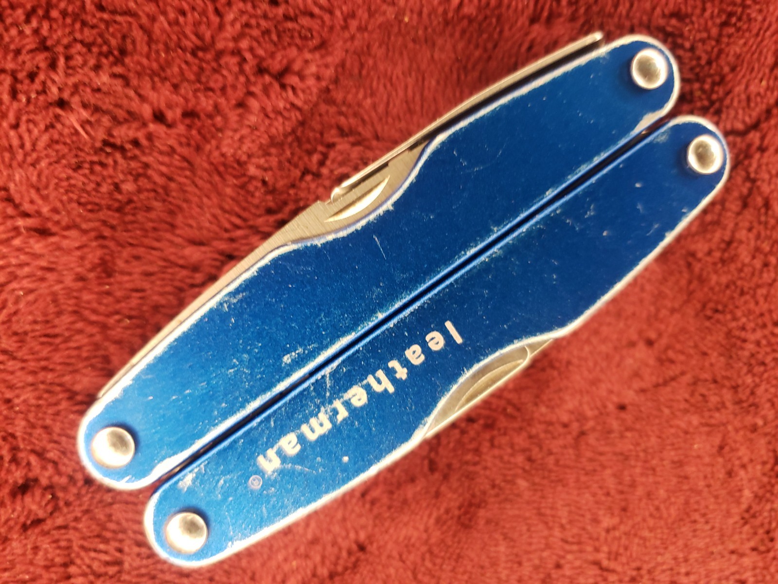 🔪 Leatherman Juice CS4 Multi-Tool Stainless Pliers Multi Tool Blue Read