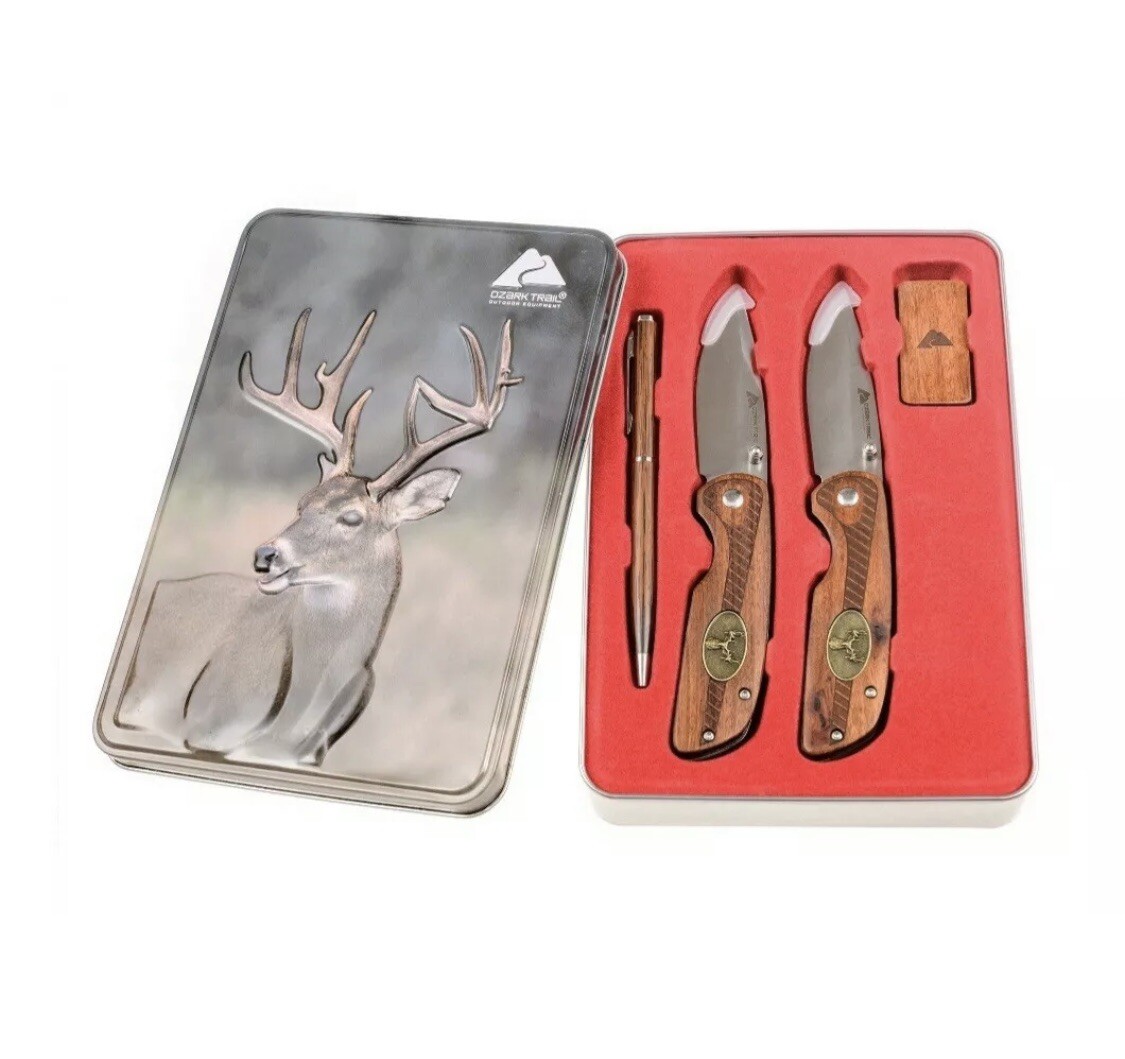 OZARK TRAIL 4 PIECE COMBO Gift SET 2-6.5″ KNIVES ~DEER HUNTERS MONEY CLIP & PEN