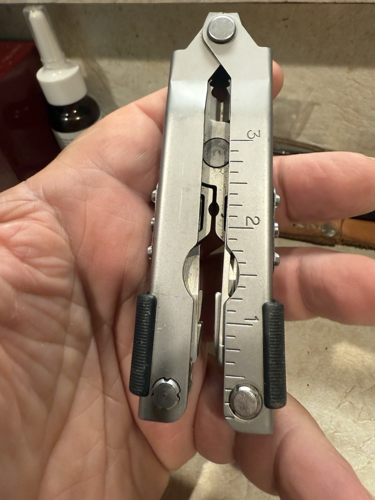 Gerber Multi-Plier Compact Sport Multi-Tool – Made in U.S.A read description