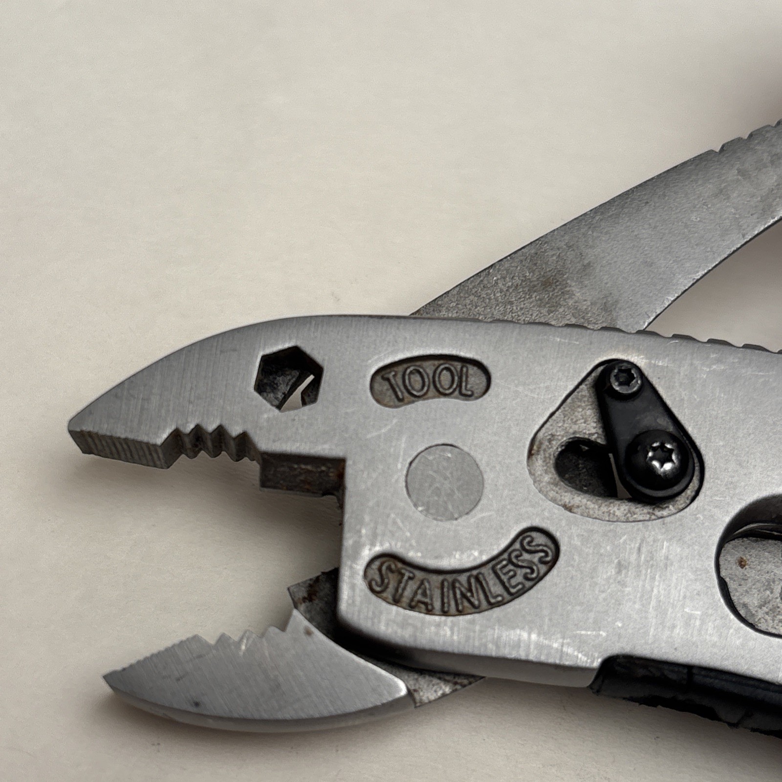 ABKT Multi Tool Set Adjustable Wrench Screwdriver Pliers Knife Survival Gear