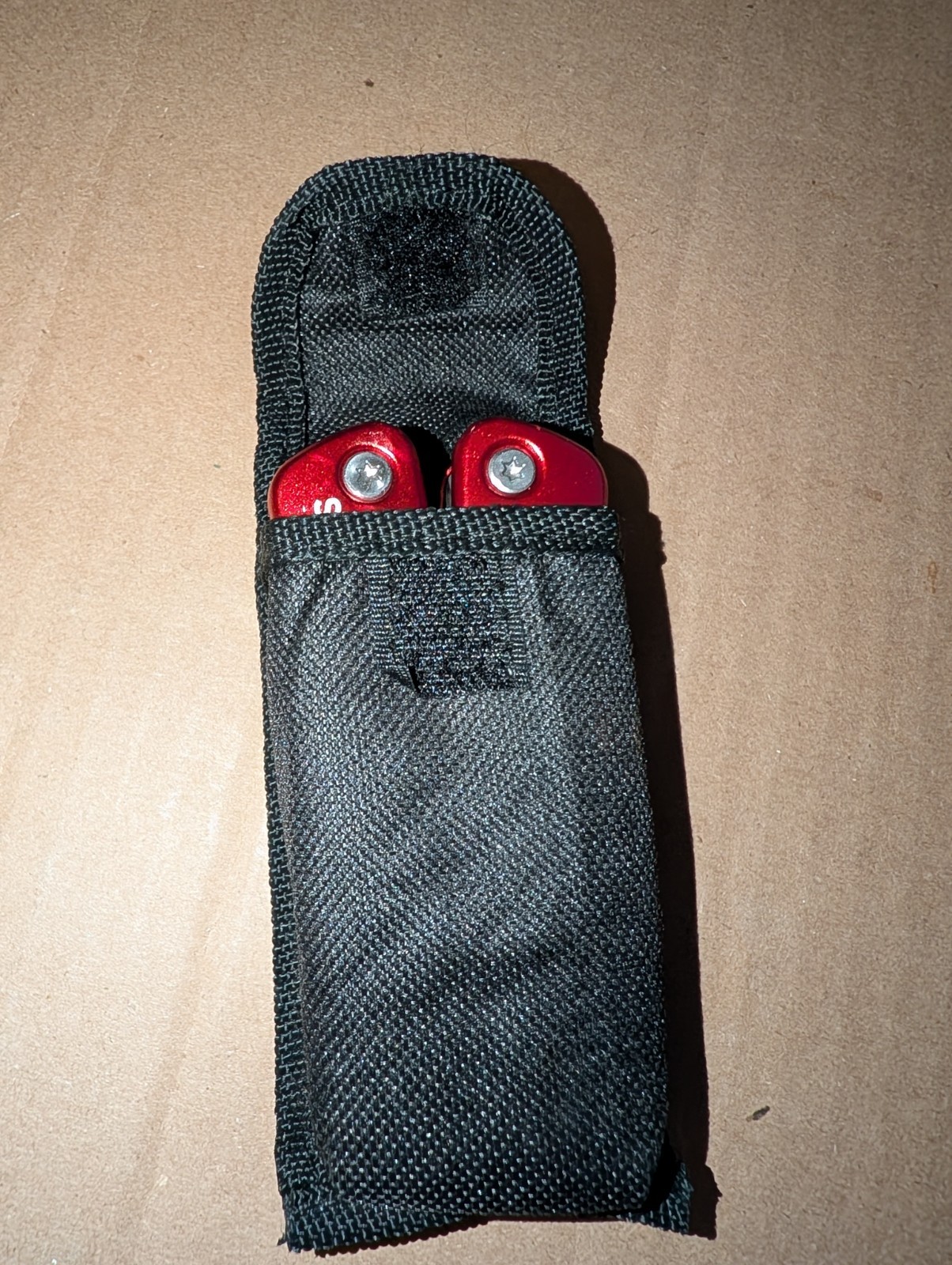 Snag Multi Purpose Tool. 10 Tools W/ Sheath