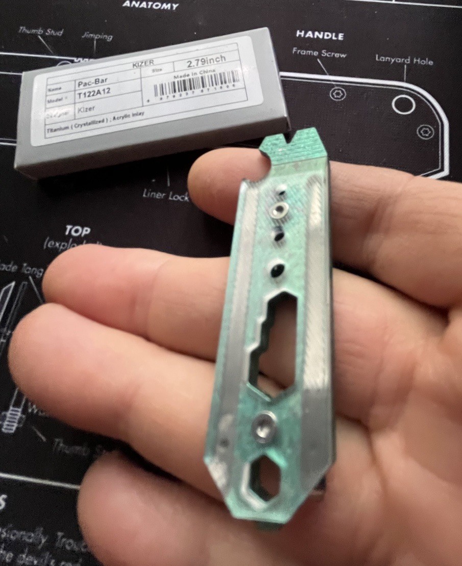 Kizer Pac-Bar Pry Tool Crystallized Titanium 2.79” T122A16 Acrylic Inlay NEW EDC