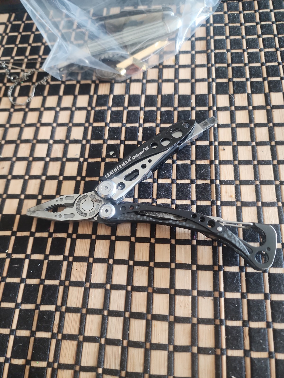 Retired Leatherman Skeletool CX Black Multi-Tool 154CM Excellent Cond