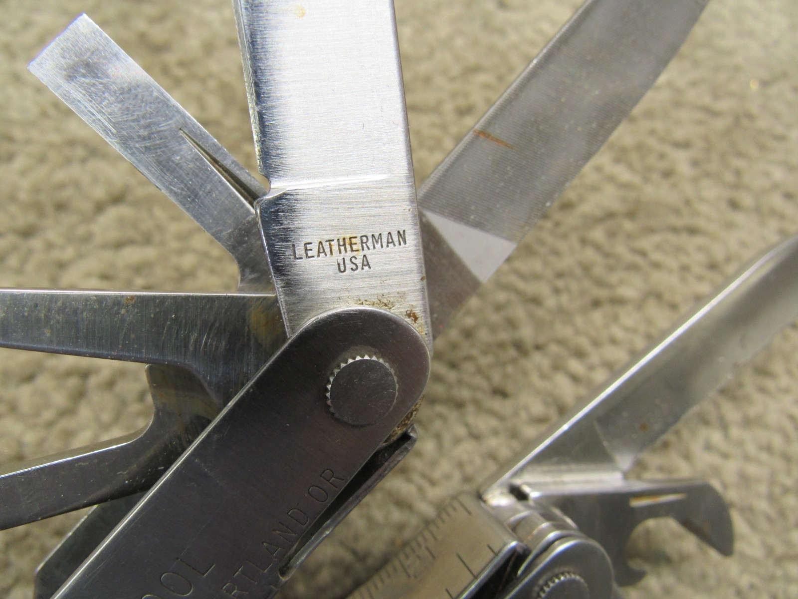 Leatherman Supertool Multi Plier Missing Saw Blade No Sheath 02/ 1995 Dated USA