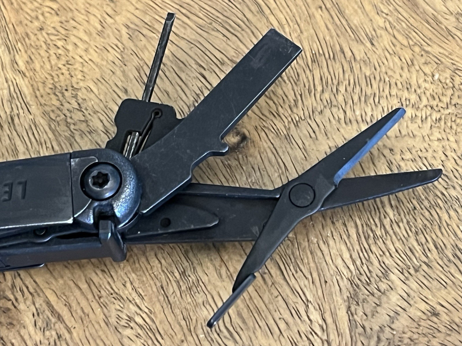 2021 Leatherman Wave Plus Black Oxide Multi-Tool EXCELLENT!!! w/Beautiful Sheath