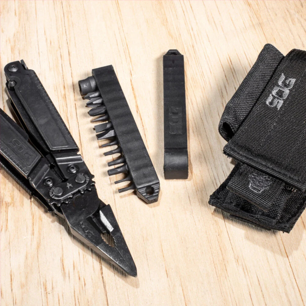 Sog Poweraccess Assist Multi Tool Black