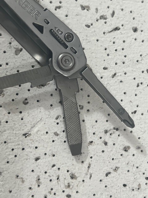 Gerber Suspension NXT Silver Multi-Tool Pilers –
