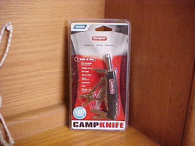 CABELAS STYLE Pocket knife multi tool with LED flashlight CAMPKNIFE