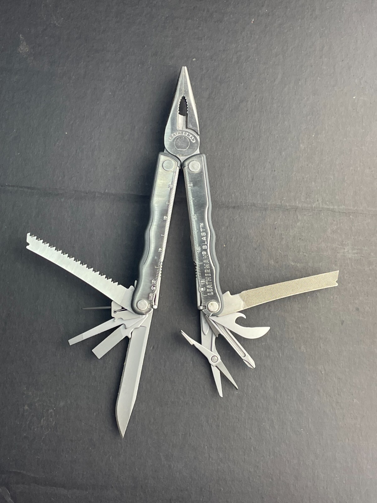 Leatherman BLAST Multi-Tool , Retired Multitool w/ Knife Pliers