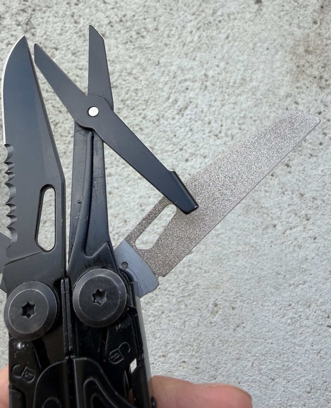 MOSSY OAK 19-IN-1 STAINLESS STEEL MULTI TOOL FOLDING POCKET PLIER SURVIVAL TOOLS