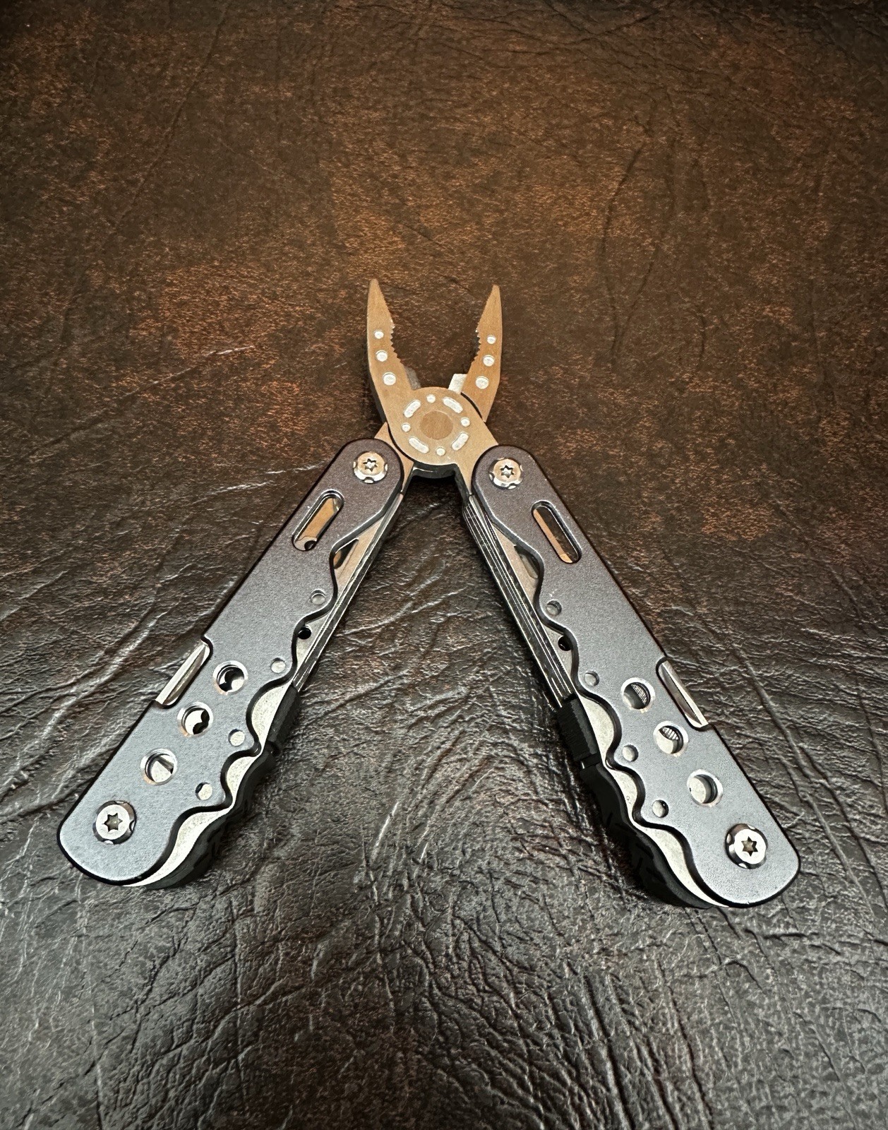Samsonite Stainless 12 In 1 Multi Tool Pliers, File, Bottle Opener, Screwdrivers