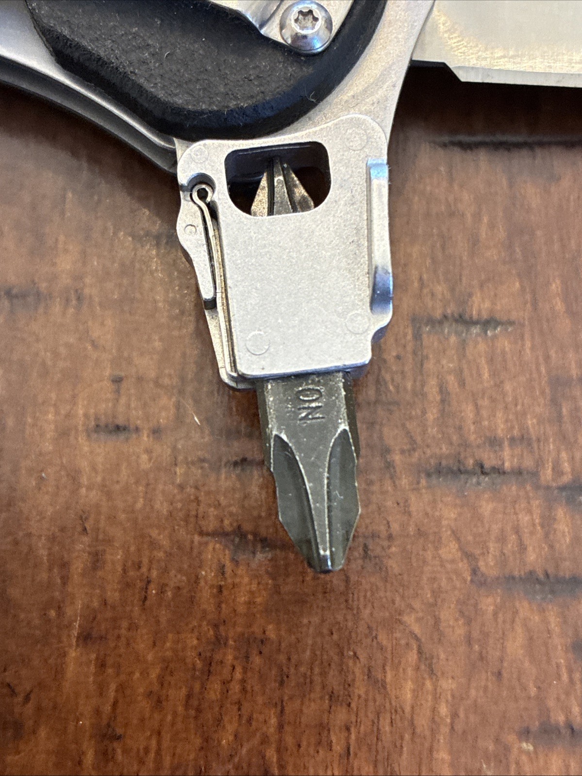Leatherman E55B multitool (Expanse Series). Premium 154CM Stainless steel