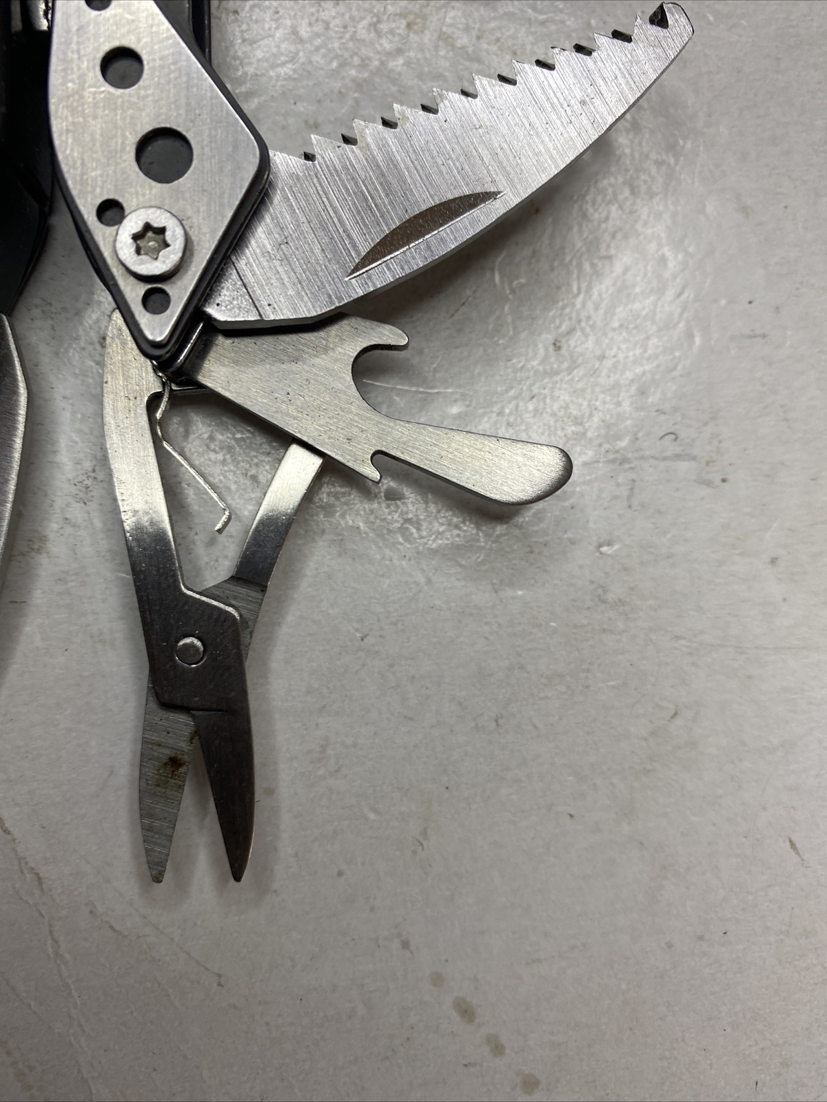 Cabela’s Mini Multi Tool – Various colors