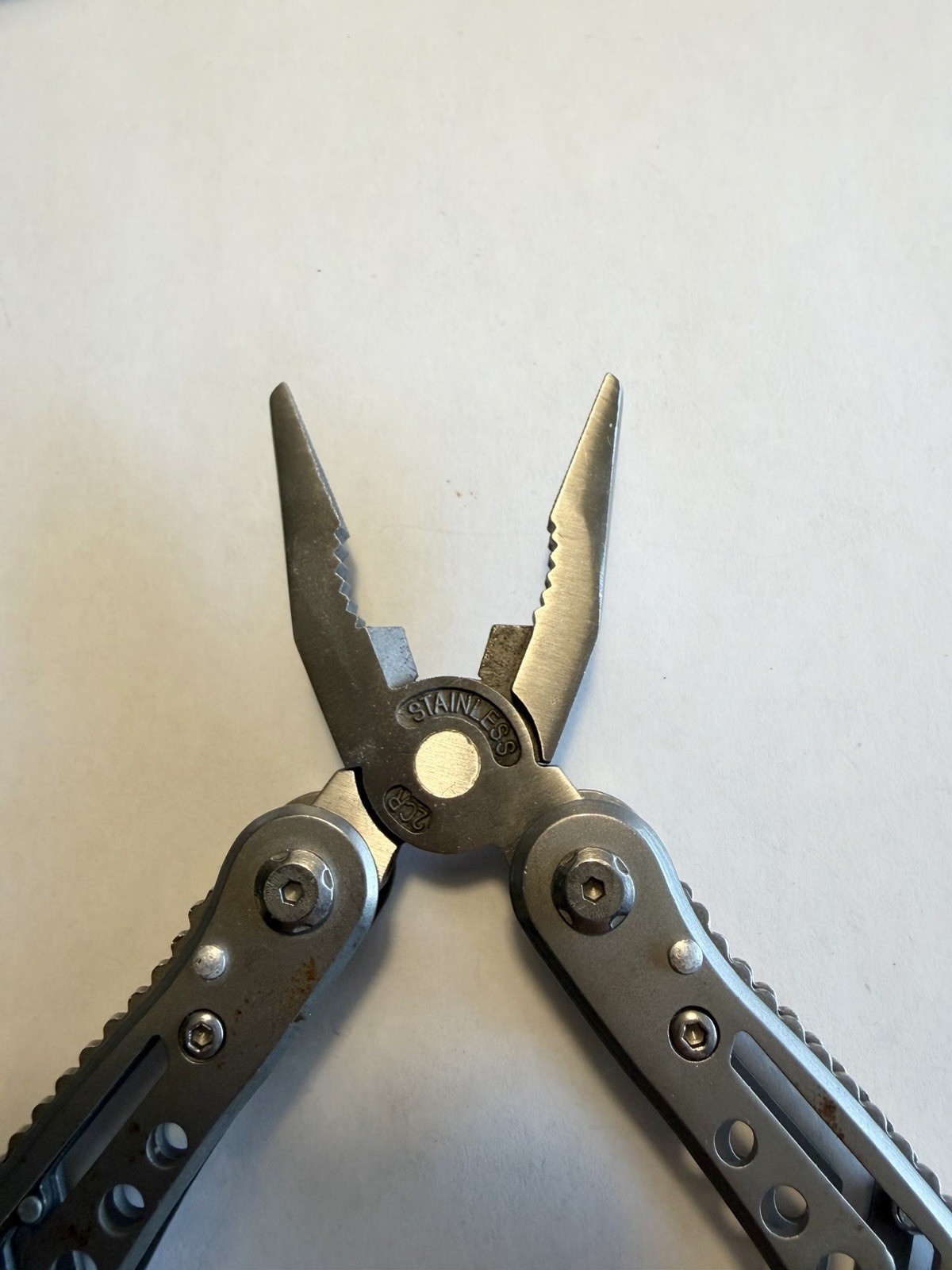 Grand Way Stainless Steel 9 In 1 Multi Tool Plier Knife Blades Screw Driver…