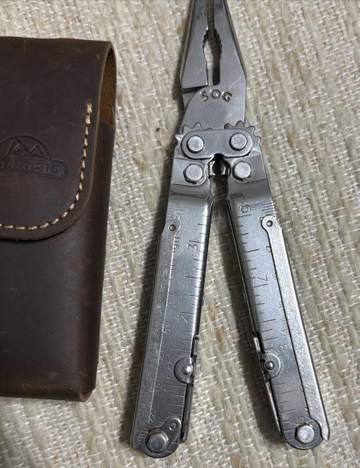 SOG PowerLock Pliers Multi Tool w/ Leather Sheath… FREE S&H!