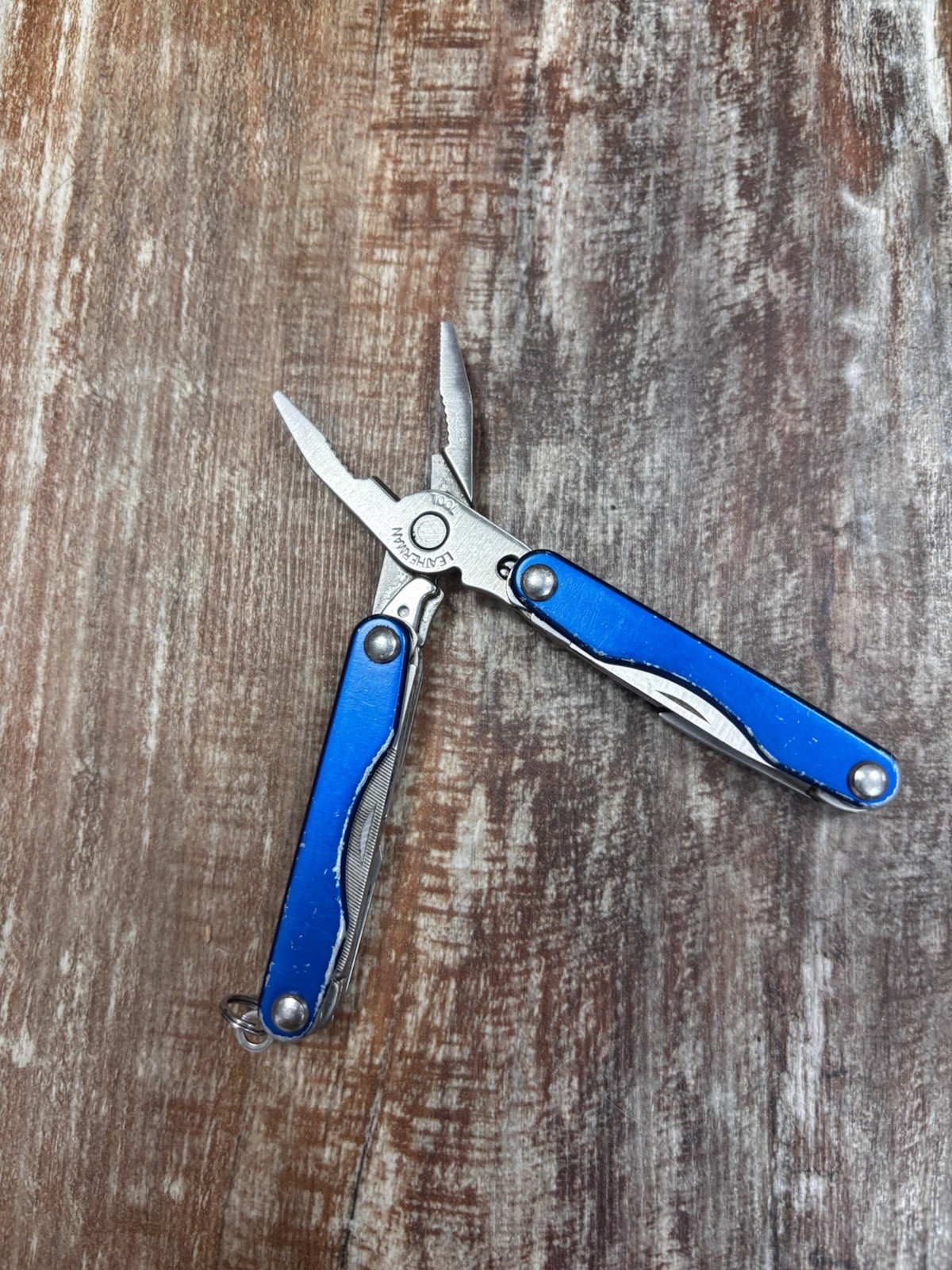Leatherman Squirt P4 Blue Plier Multi-Tool Key Ring USA Retired