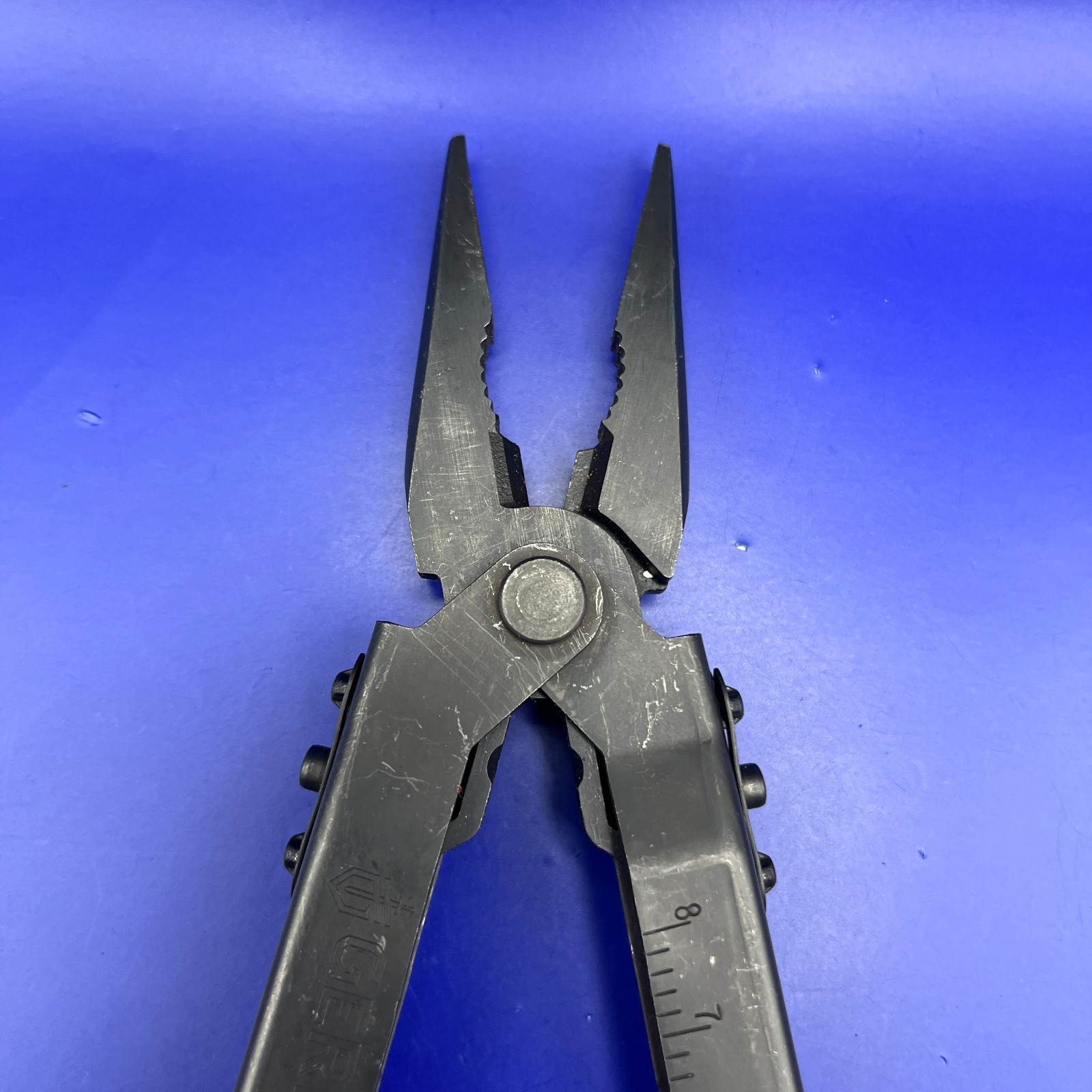 Gerber MP600 Black Oxide Multi-Tool Needle Nose Pliers