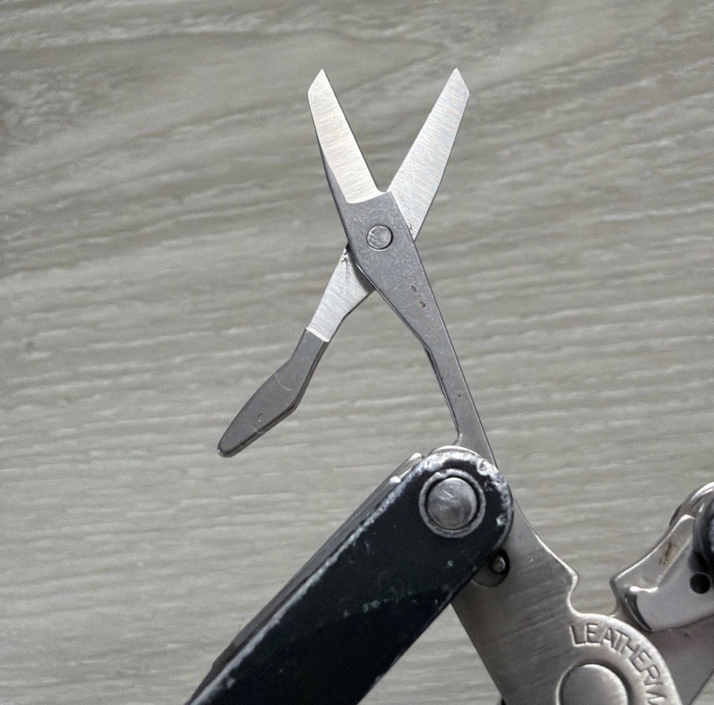Leatherman Squirt PS4 MultiTool Plier Scissors Knife File Black Matte No Keyring