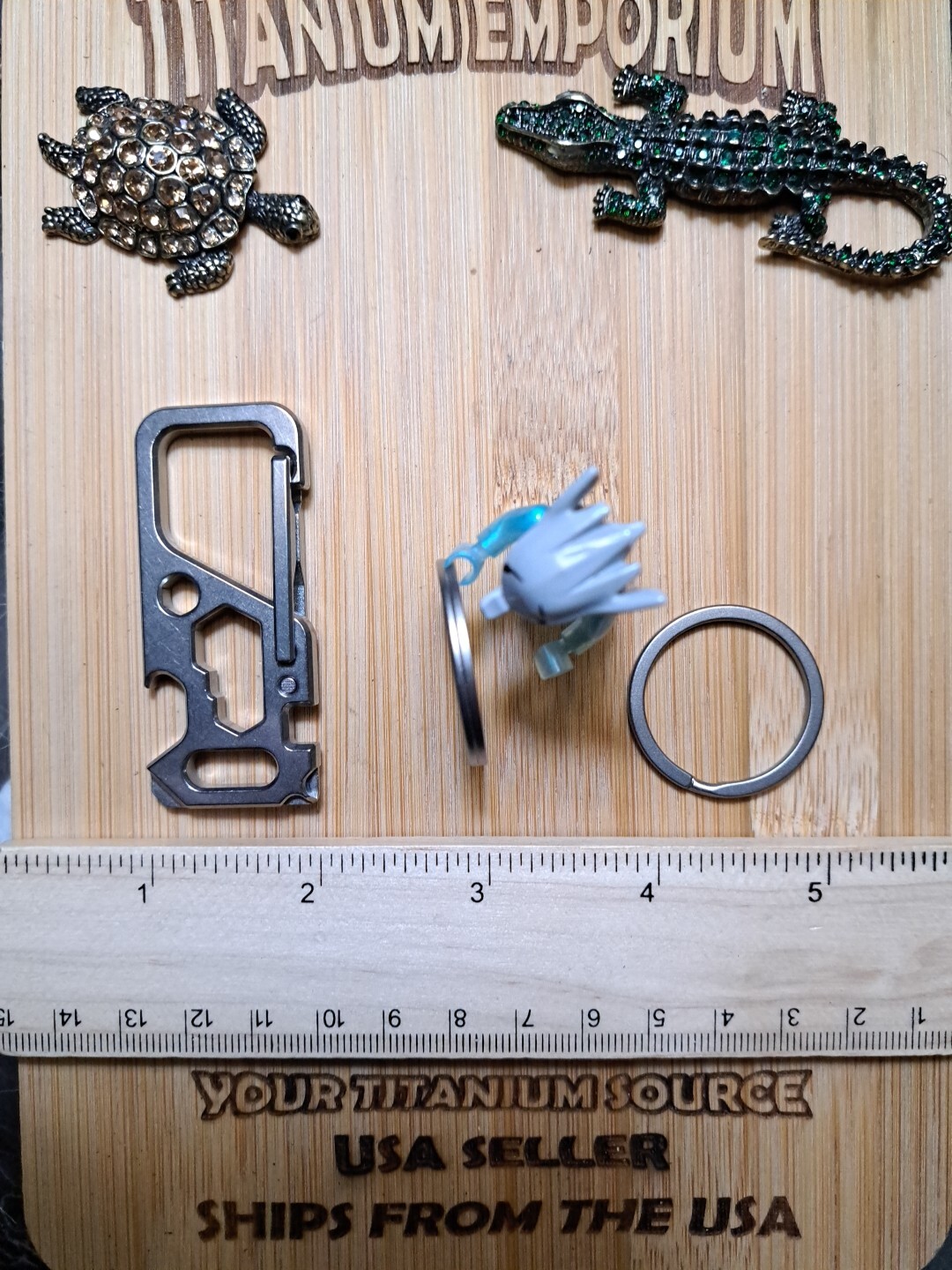 EDC TITANIUM CARABINER MULTI-TOOL