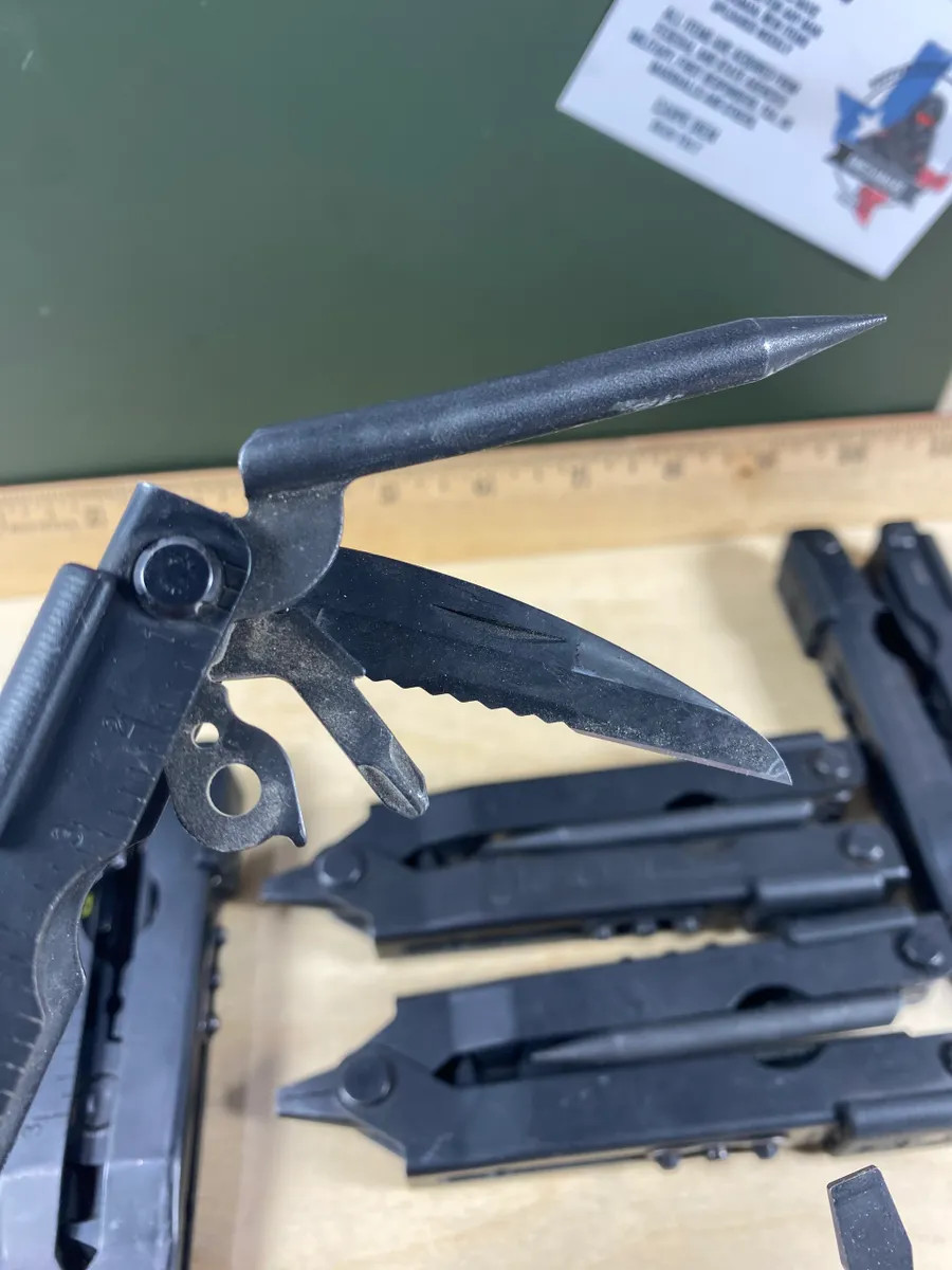 Multi-Plier 600 – D.E.T. Black, x1(ONE) random (MSRP 179.95) Light usage MP 600
