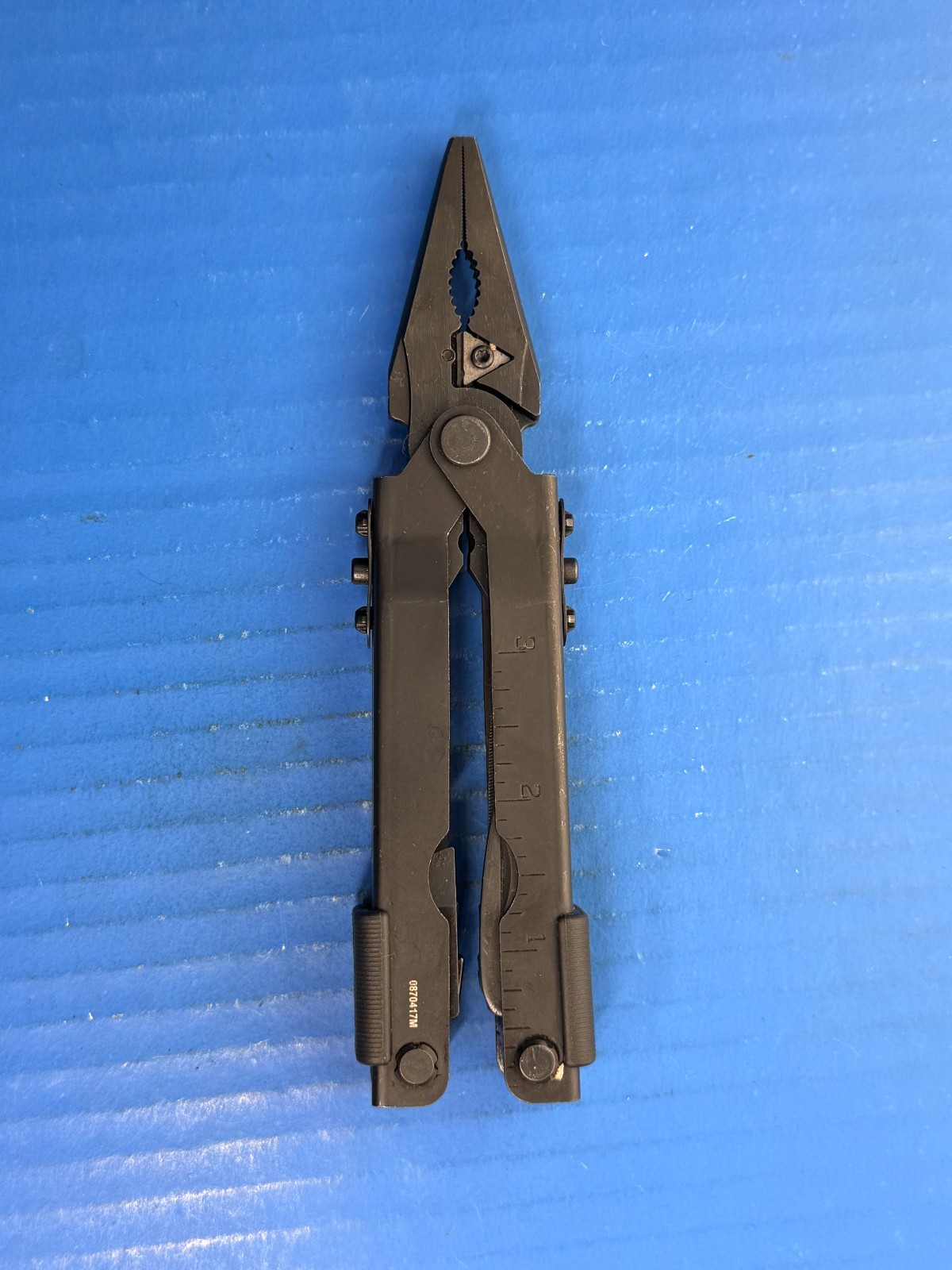 Gerber Multiplier MP600 Multi-Tool Black Needle Nose Pliers