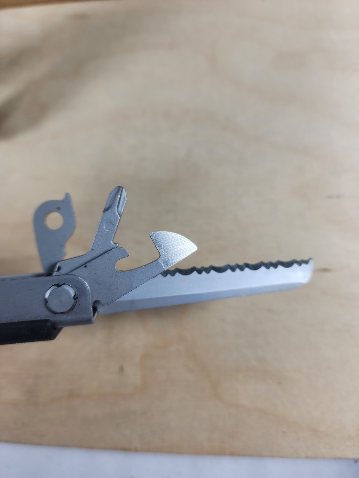 Gerber MP 600 Multi-Plier 600 Stainless/Black BASIC (no carbide) x1(ONE) per