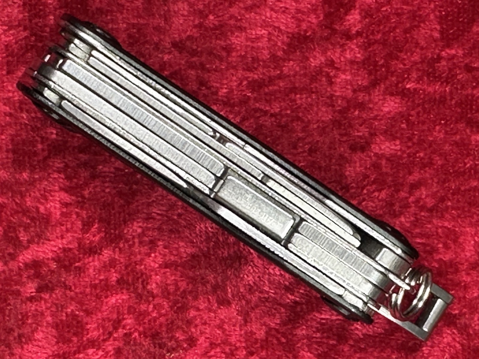 Gerber Dime Burgundy Wine Mini Multi-Tool Keychain Random Pick Rare Color (678)