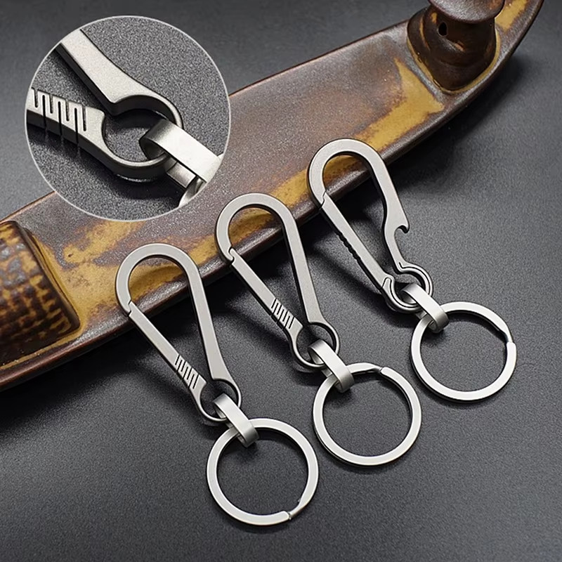 Titanium Buckles EDC Outdoor Tool Titanium Alloy Keychain Tiranium Buckle Key Ri