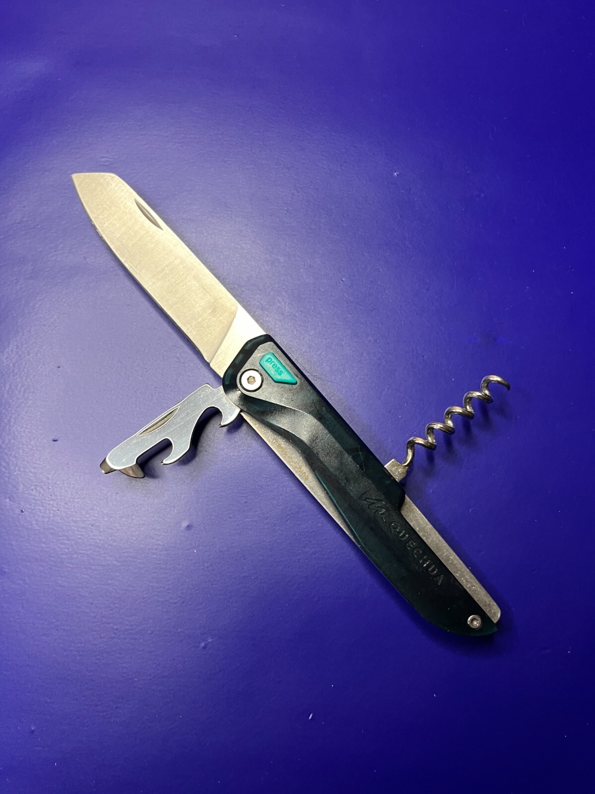 QUECHUA CLAP FOLDING KNIFE NAVAJA MULTITOOL