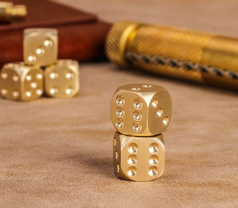 5pcs Solid Brass Polyhedral Dice Club Board Game Party Supplies Necessary EDC