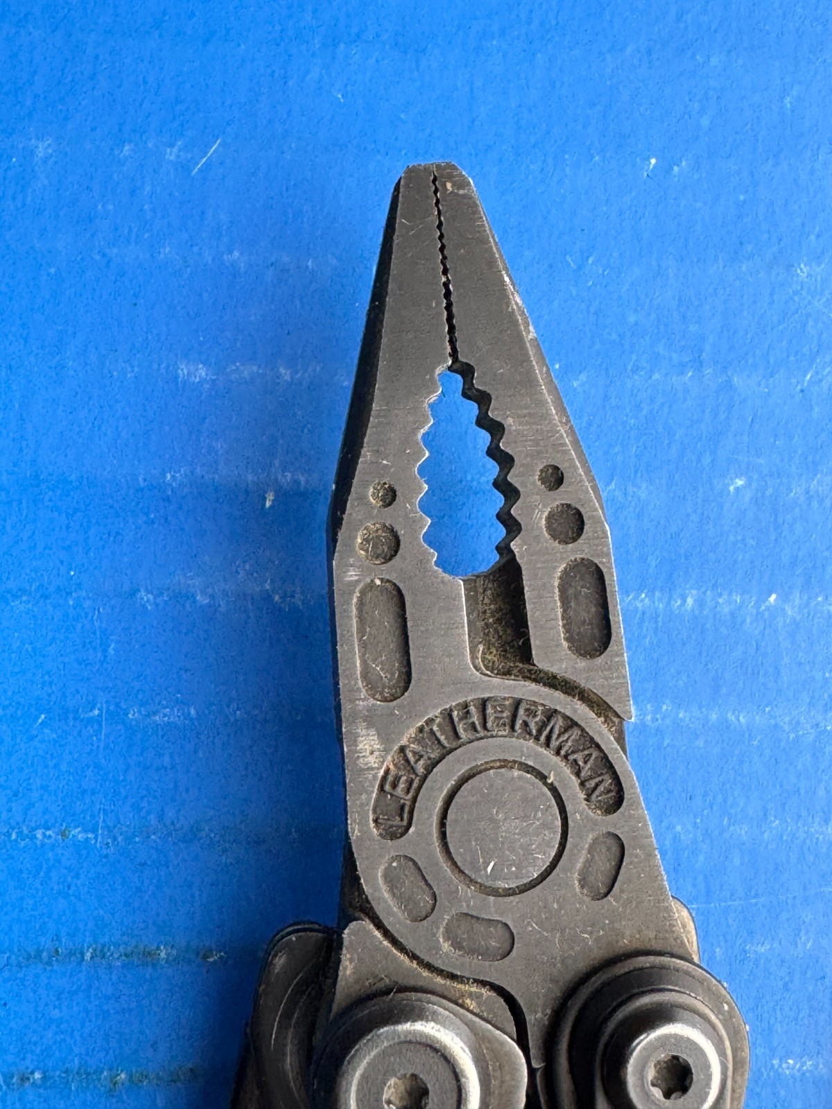Leatherman Skeletool Multi-Tool Pliers Combo Knife Bit Driver – Topo