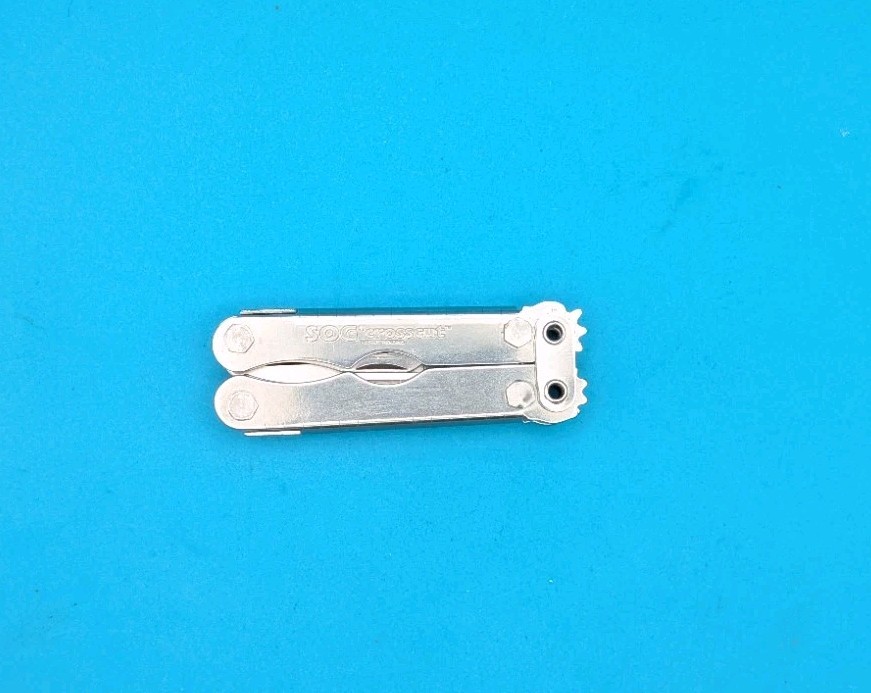 SOG Crosscut Multitool Knife!